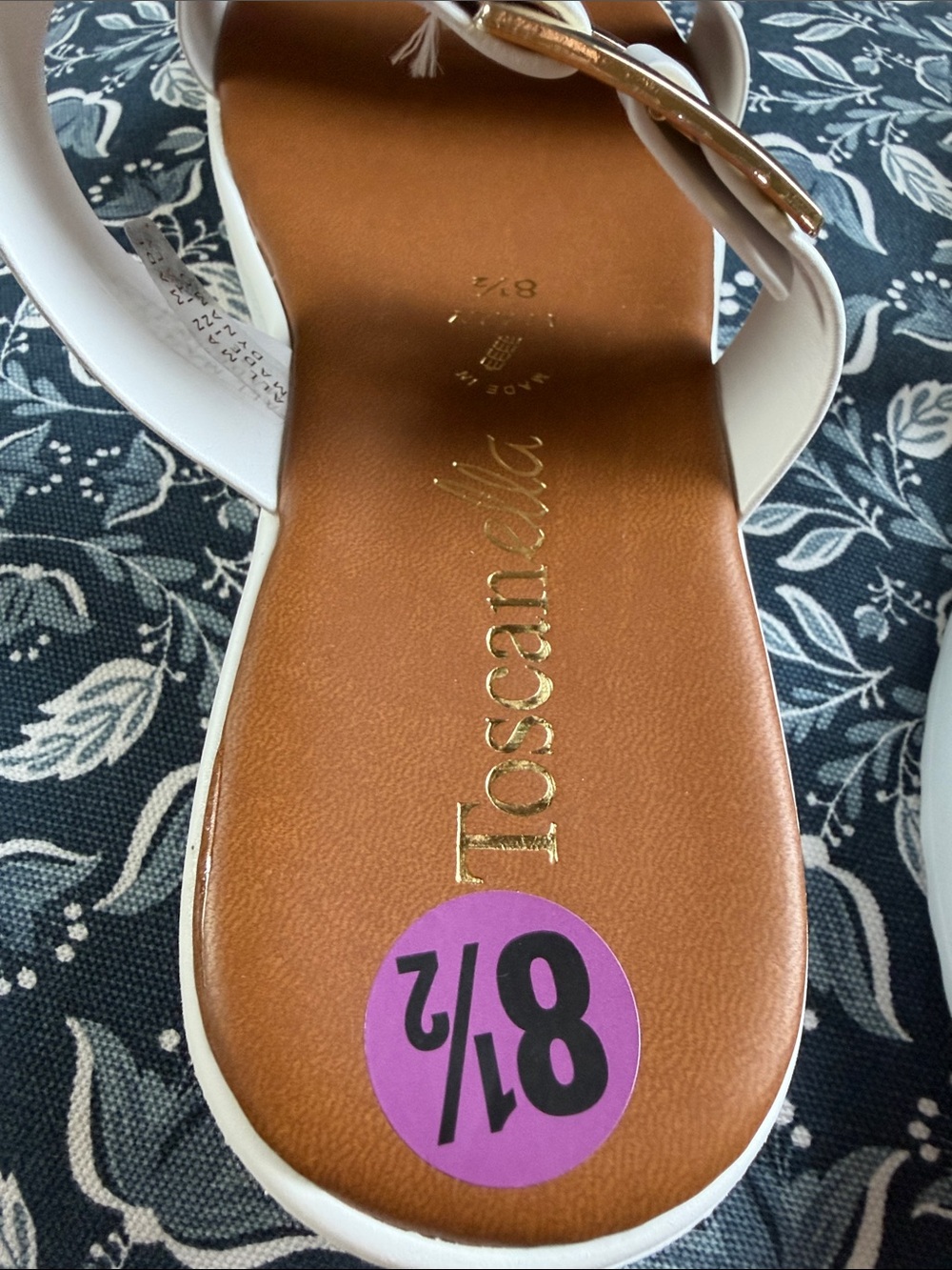 NWOT White Double-Strap Slide Sandals - Women's 8.5 - Picture 5 of 5